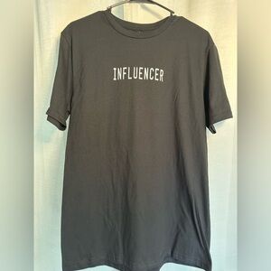 Black “INFLUENCER” T-Shirt Size‎ Medium